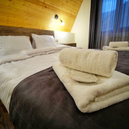 Hotel Twins Achkhoti Kazbegi Eksteriør billede