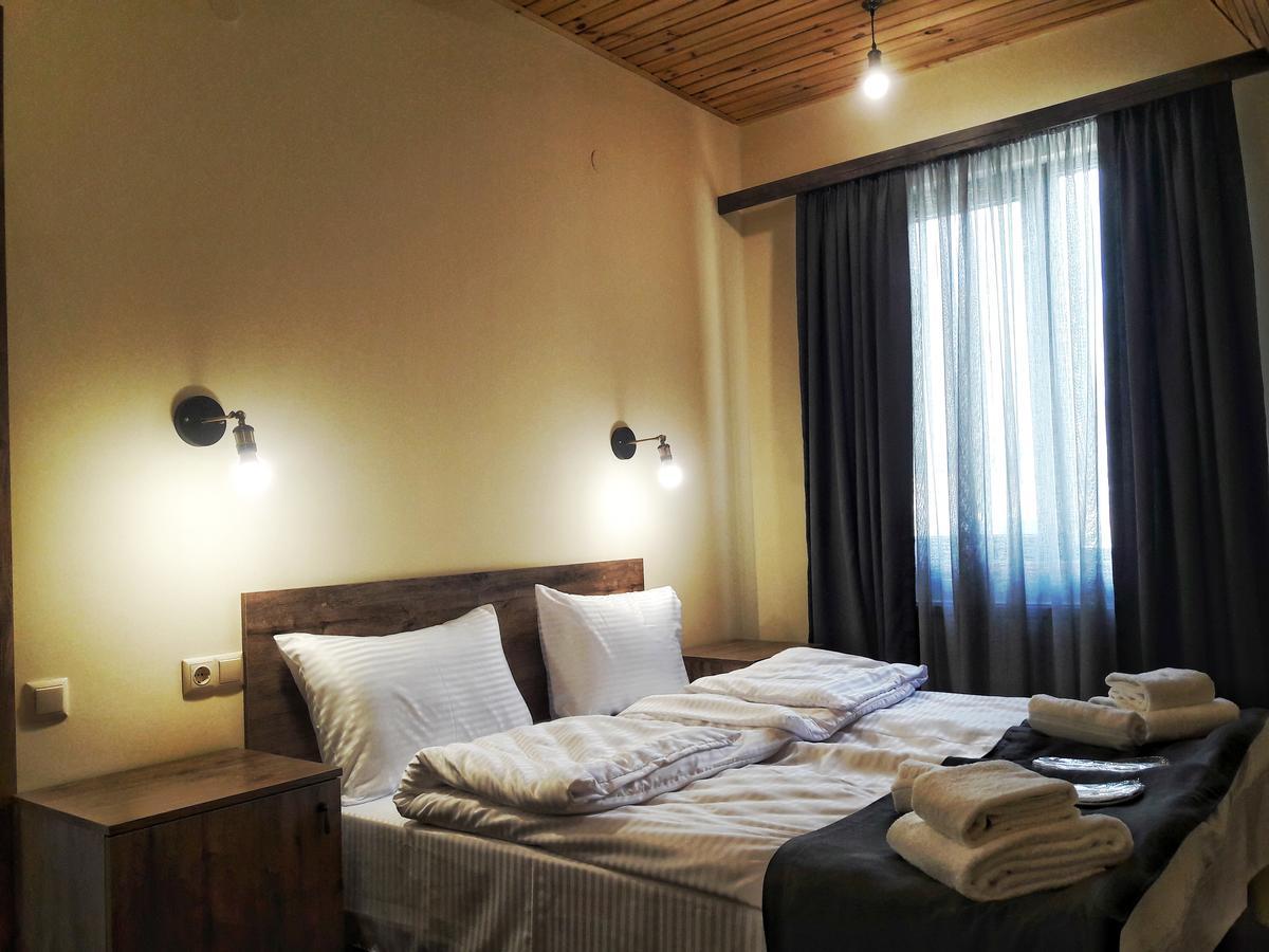 Hotel Twins Achkhoti Kazbegi Eksteriør billede